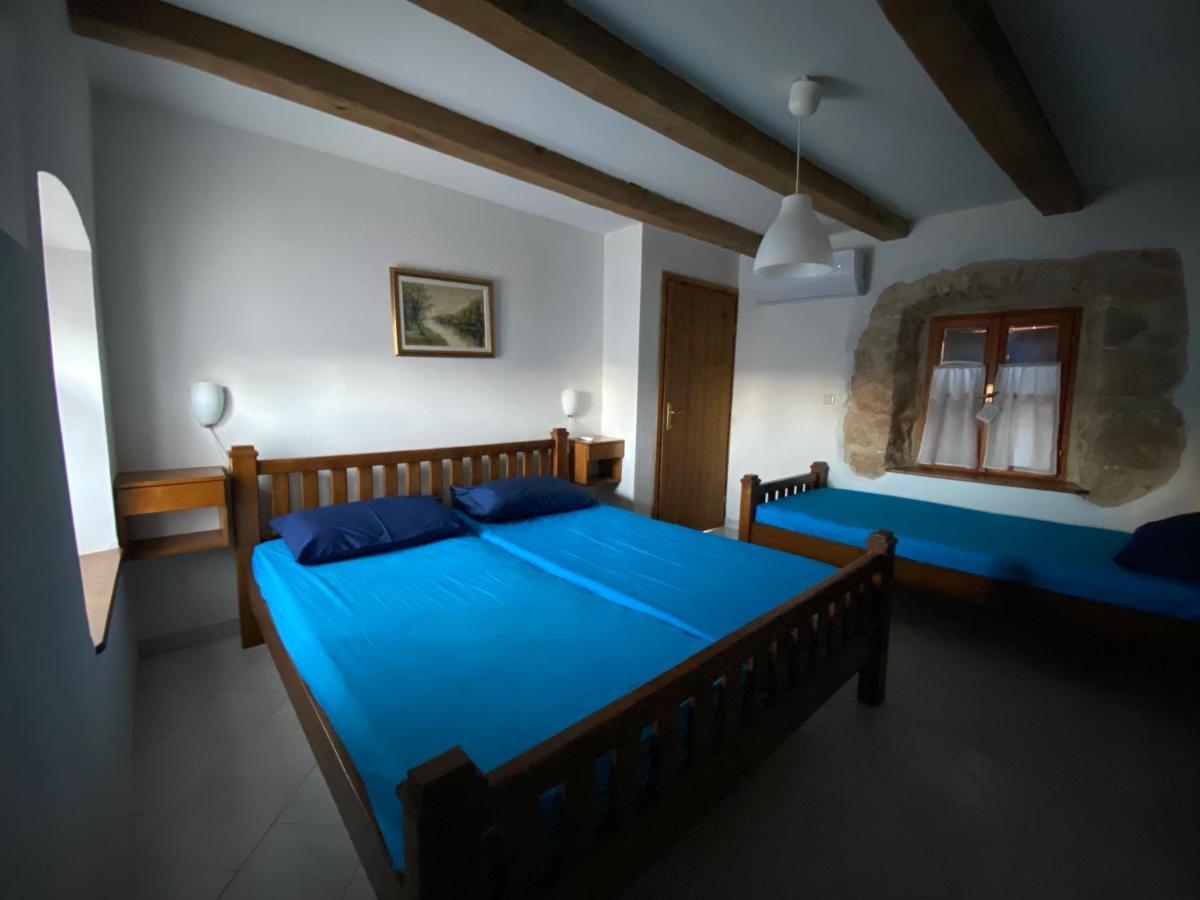 Holiday Home Hauser Vrbanj Exterior foto