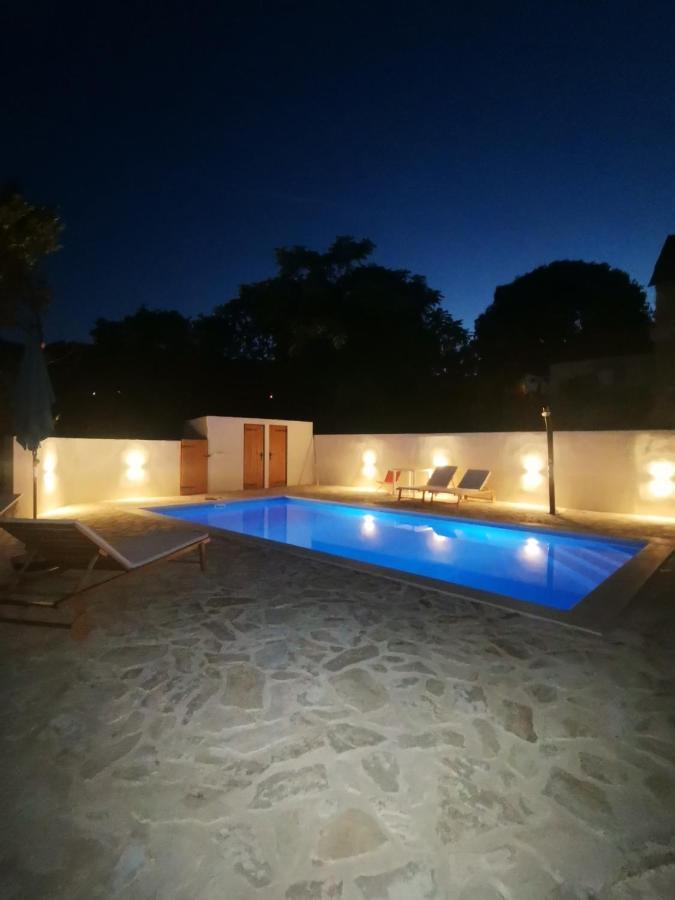 Holiday Home Hauser Vrbanj Exterior foto